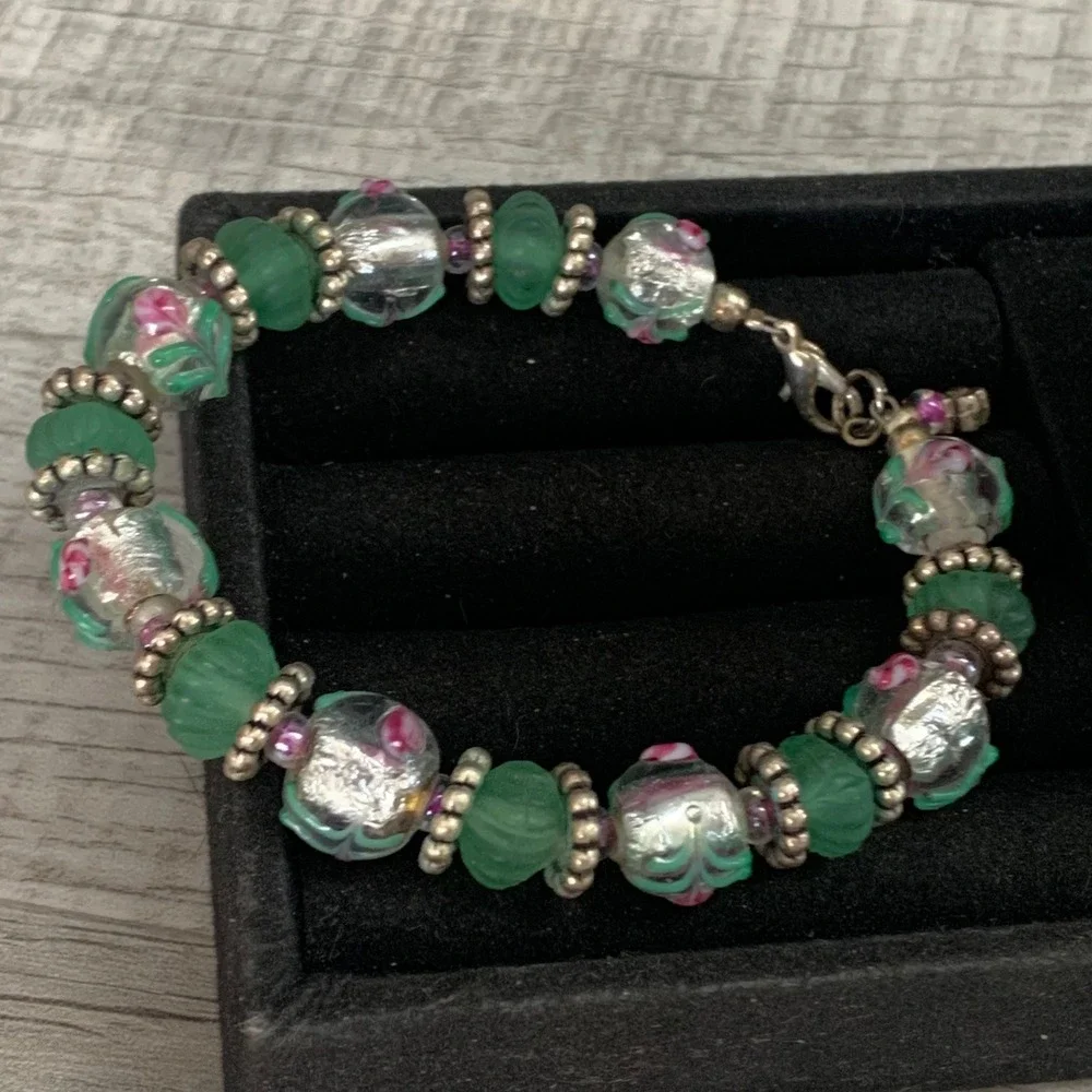 N/A artisan style